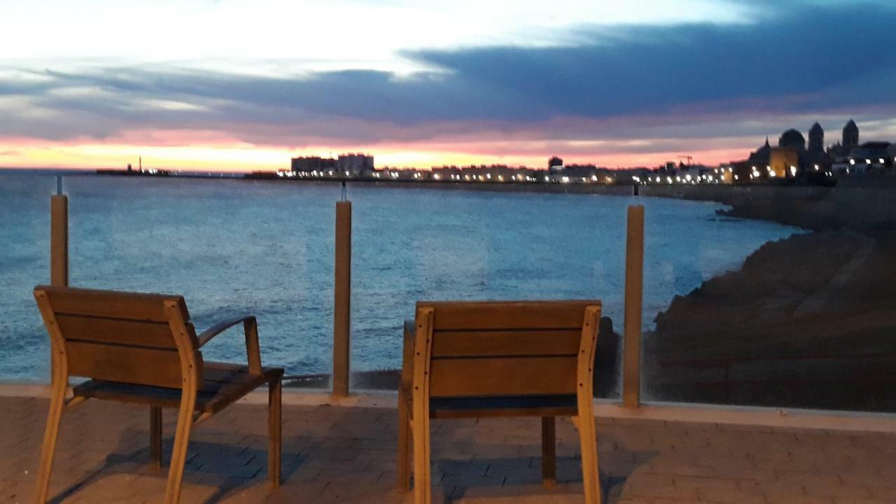 El Rincon Del Tio De La Tiza Apartment Cádiz Exterior foto
